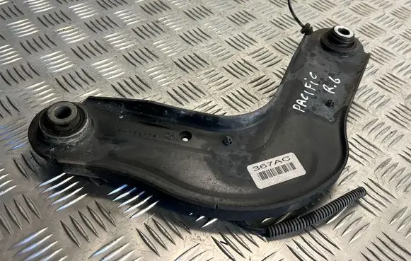 Chrysler Pacifica Rear control arm 68235367