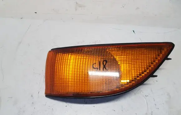 Mitsubishi Lancer Front indicator light 6R01347