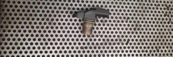 Mercedes-Benz Sprinter W906 Camshaft position sensor 779464601