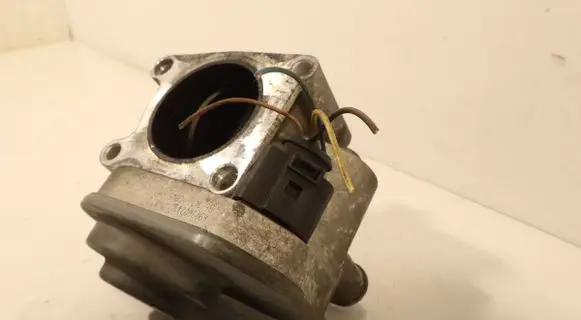 Opel Astra H Throttle body valve 8973002310
