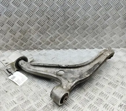 Mercedes-Benz GLA H247 Front lower control arm/wishbone A2473330400 A2473308602