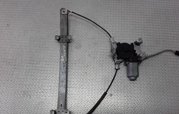Nissan Almera Tino Front door window regulator with motor 400600T3