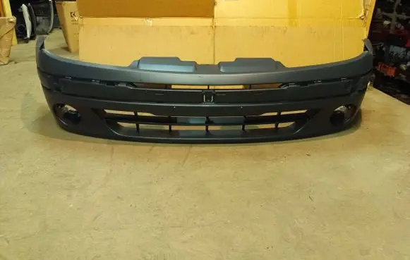 Renault Megane I Front bumper 7700428478