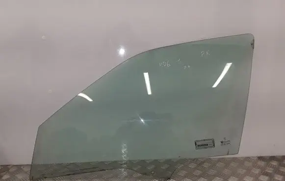 Peugeot 406 Front door window glass four-door 43R000685 DOT43AS2M134
