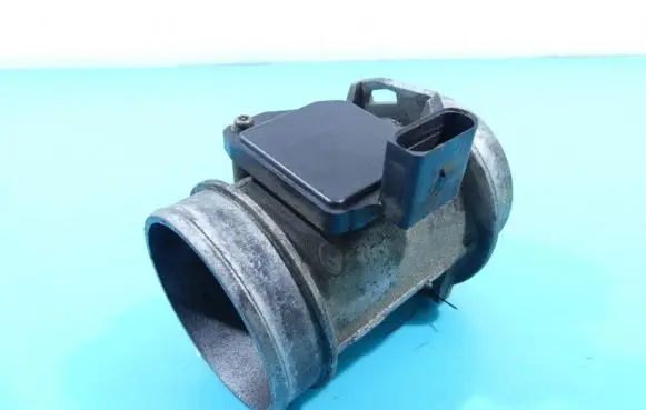 Volkswagen PASSAT B5.5 Mass air flow meter 059906461D IMPRK1345848