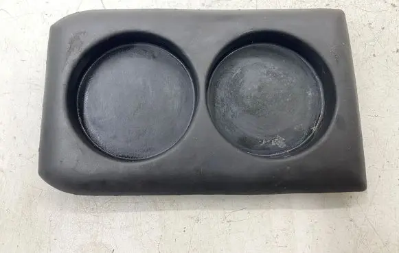 Maserati Quattroporte Cup holder pad/mat 