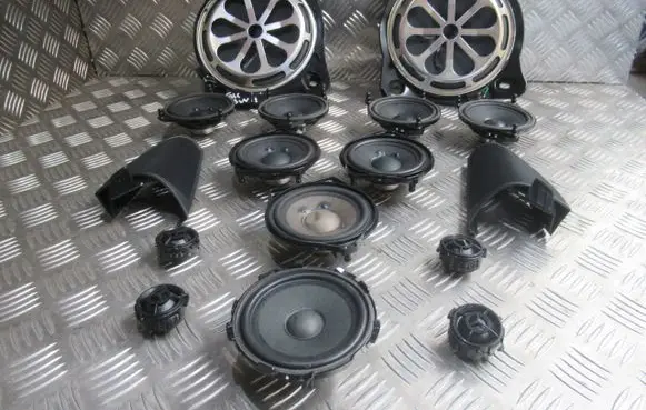 Mercedes-Benz GLC X253 C253 Audio system kit A2059000833