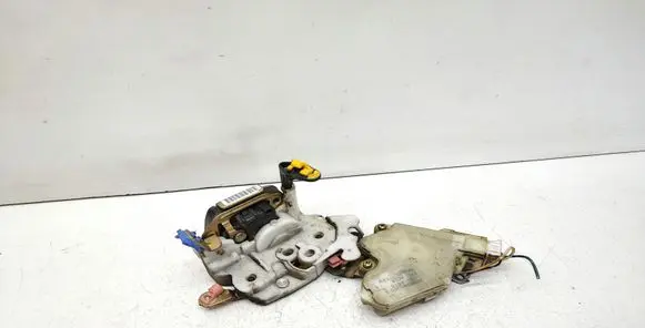 Nissan Almera N16 Front door lock 8055361U66