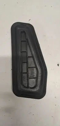 Mercedes-Benz E W211 Other engine bay part A2118310698