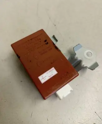 Lexus GS 300 350 430 450H Tire pressure control unit 1584000791 8976030021