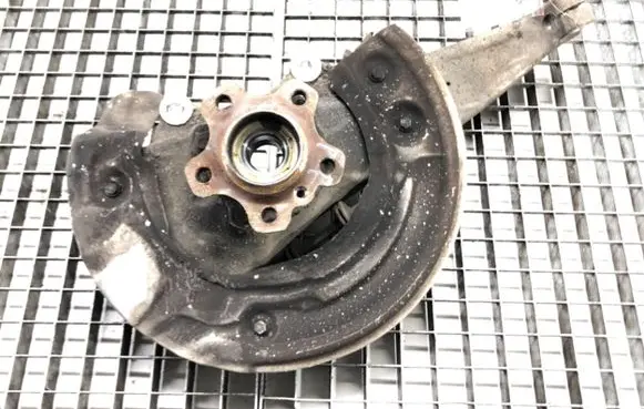 BMW 5 G30 G31 Front wheel hub spindle knuckle 6861798