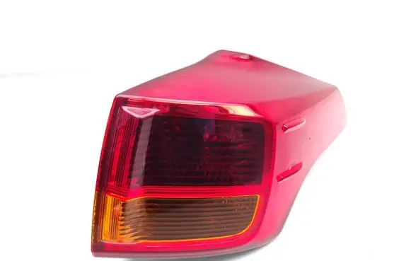 Toyota RAV 4 (XA40) Rear/tail lights 13669