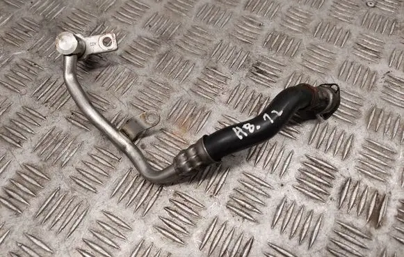 Audi A8 S8 D4 4H Gearbox oil cooler pipe/hose 4H0317817H