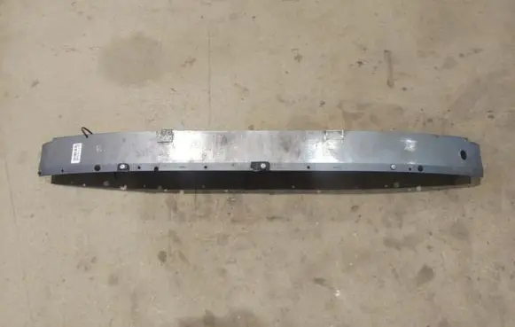 Opel Astra H Front bumper cross member 