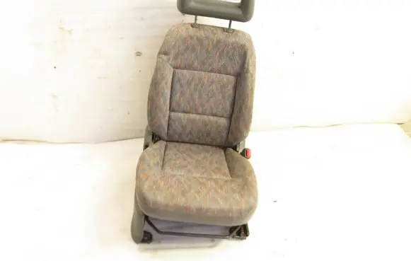 Suzuki Jimny Front passenger seat 
