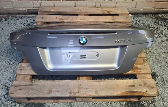 Tailgate/trunk/boot lid