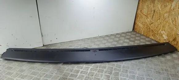 Maserati Quattroporte Dashboard air vent grill cover trim 670010239
