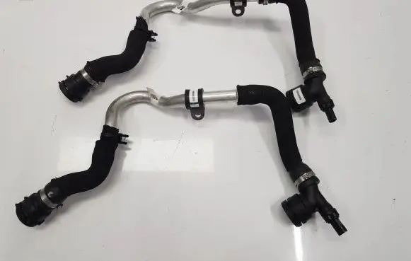 BMW 7 G11 G12 Engine coolant pipe/hose