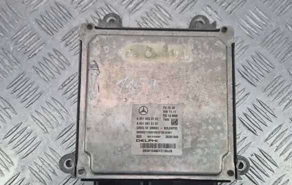 Mercedes-Benz E W212 Engine control unit/module A6519003701 A6519012101 28381049