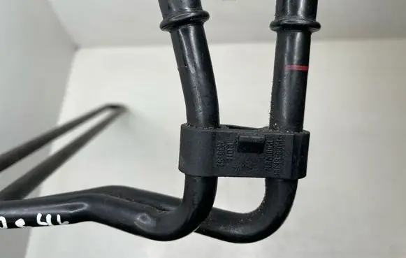 BMW 3 E46 Power steering radiator 1436262
