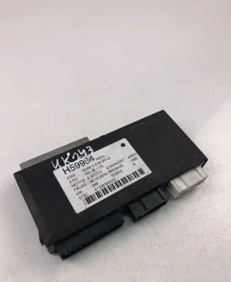 BMW 5 E39 Other control units/modules 8366527