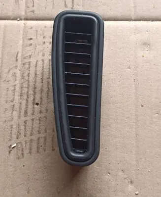 Audi Q7 4L Dash center air vent grill 4L0819985
