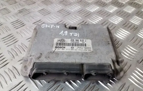 Volkswagen Golf IV Engine control unit/module 038906018J 0281001613