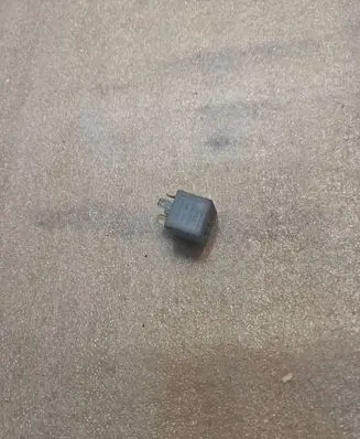 Audi A8 S8 D2 4D Other relay 443951253K