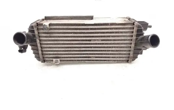 Hyundai i40 Intercooler radiator 282702A540