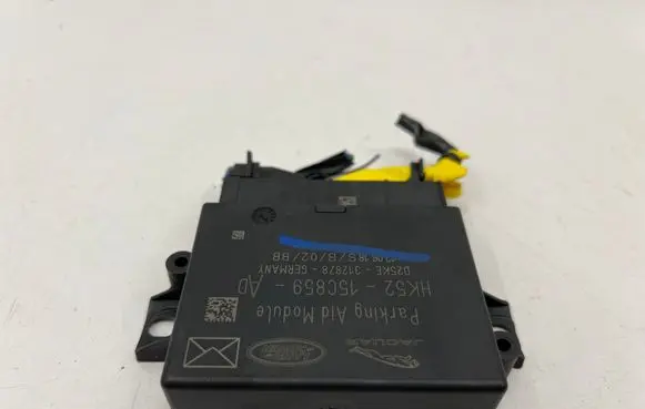 Land Rover Discovery 5 Parking PDC control unit/module HK5215C859AD