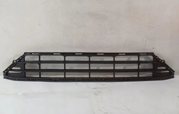 Volvo XC60 Front bumper lower grill 31425175