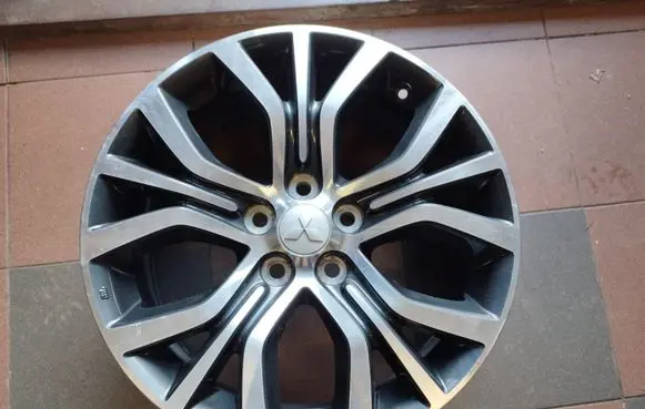 Mitsubishi ASX R18 alloy rim J18X7J38 J18X7J