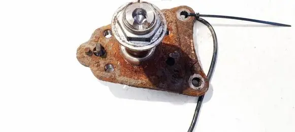 Citroen DS3 Stub axle 