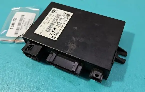 Seat Exeo (3R) Central body control module 8E0907383C IMPRK1546202