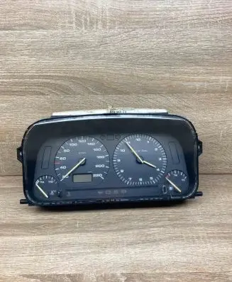 Volkswagen Golf III Speedometer (instrument cluster) 1H6919850FX