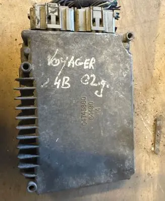 Chrysler Voyager Engine control unit/module P04748414AI AUTH0RTZED T84EH09412HWXF