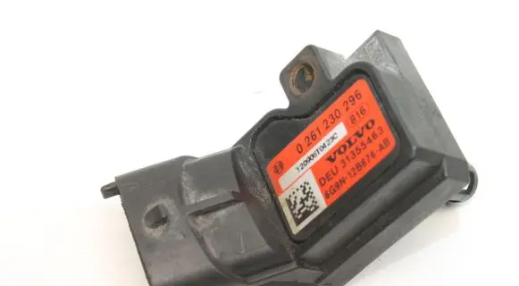 Ford Focus Air pressure sensor 6G9N12B676AB