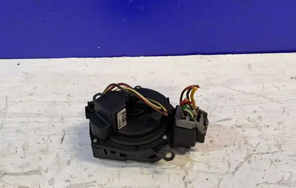 Volvo V50 Ignition lock 30768036