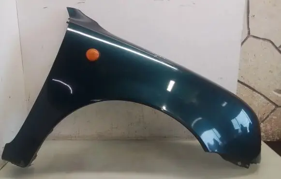 Nissan Micra Fender