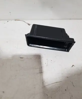 Volkswagen PASSAT B6 Car ashtray 3C0863077