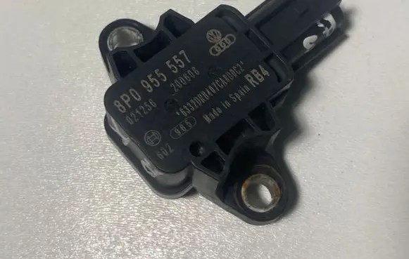Audi A3 S3 A3 Sportback 8P Airbag deployment crash/impact sensor 8P0955557
