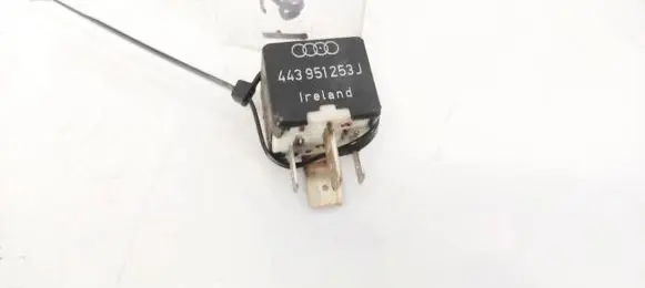 Audi A4 S4 B5 8D Other relay 443951253J