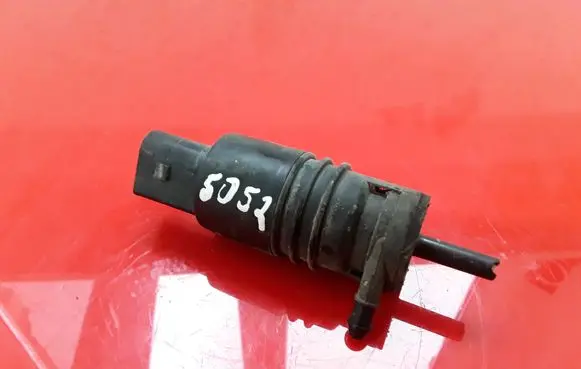 Opel Antara Windscreen/windshield washer pump 13250356 3240115