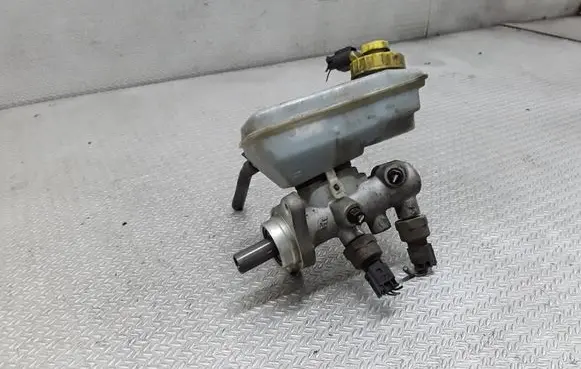 Volkswagen Sharan Master brake cylinder 7M3611303