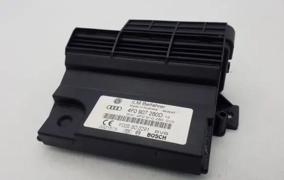 Audi Q7 4L Power management control unit 4F0907280D 4F0910280 F005S00291