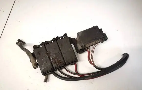 Volkswagen Fox Fuse box set