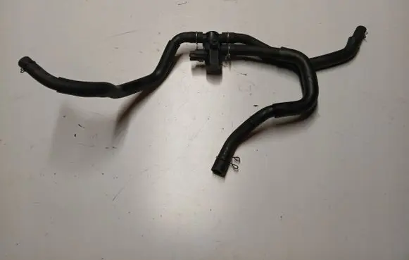 Suzuki Grand Vitara II Combustion relay
