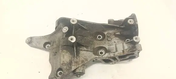 Audi Q3 8U Oil filter mounting bracket 06J903143