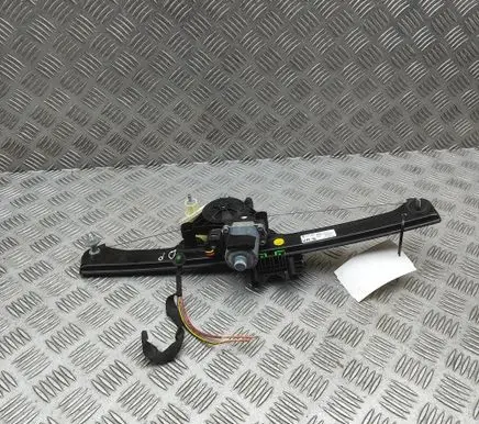Porsche Panamera (971) Front door window regulator with motor 971837402A