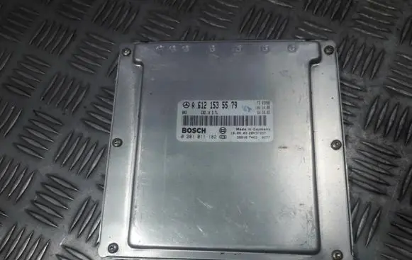 Mercedes-Benz CLK A209 C209 Engine control unit/module a6121535579 0281011182